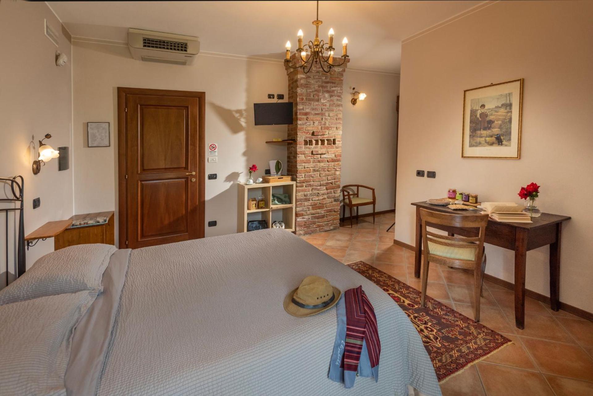 Agriturismo Cascina Monchiero 브라 외부 사진